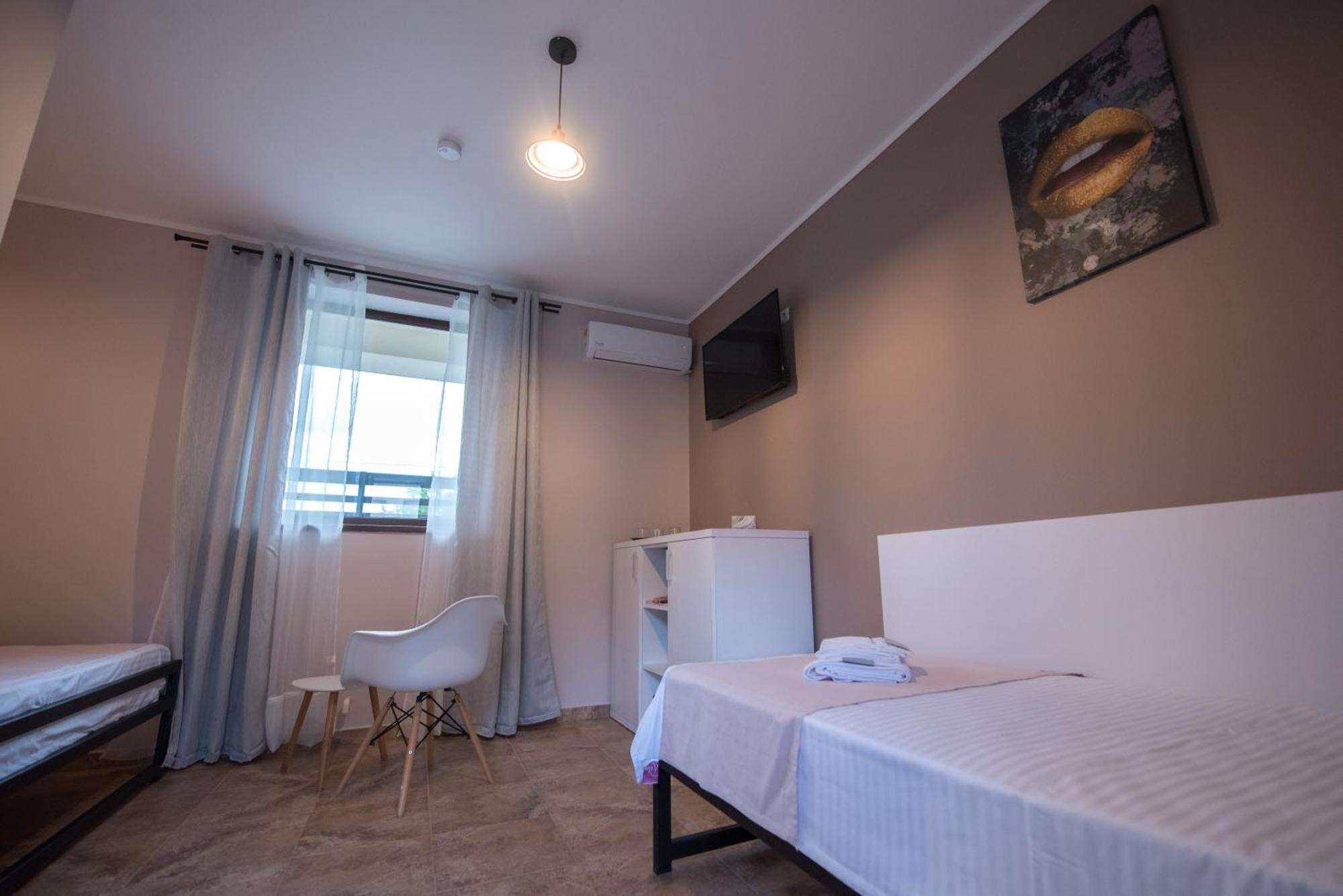 Casa 1A Hotel Dél-Eforie Szoba fotó