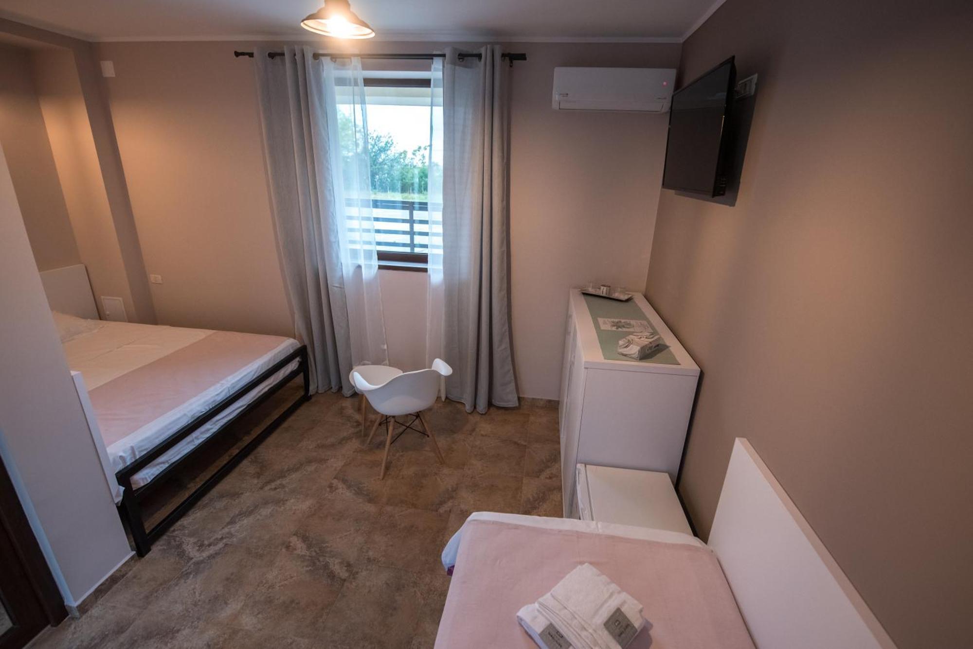 Casa 1A Hotel Dél-Eforie Szoba fotó